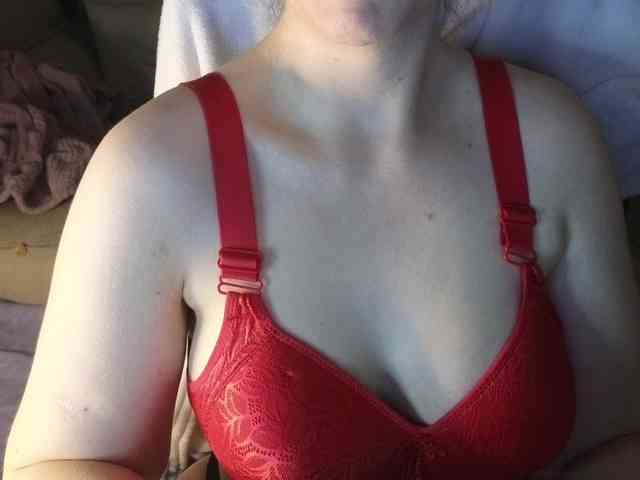CreamyWoman