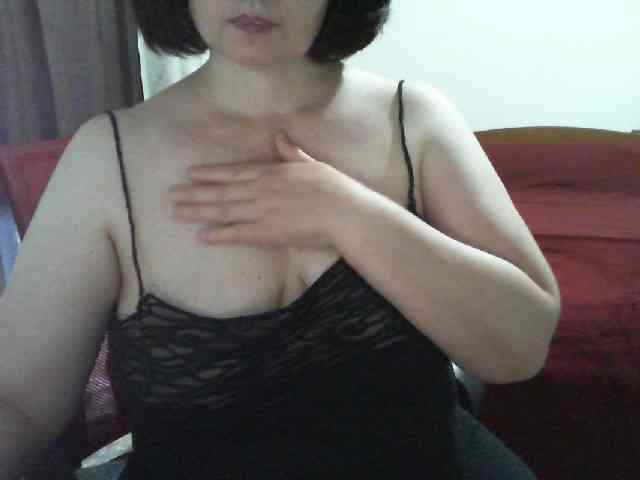 Monella77 webcam