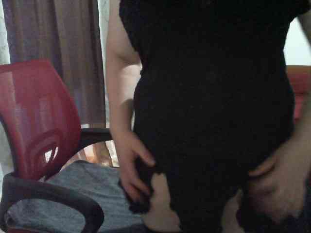 Monella77 webcam