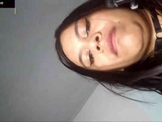 Julibd27 Live Webcam on BongaCams