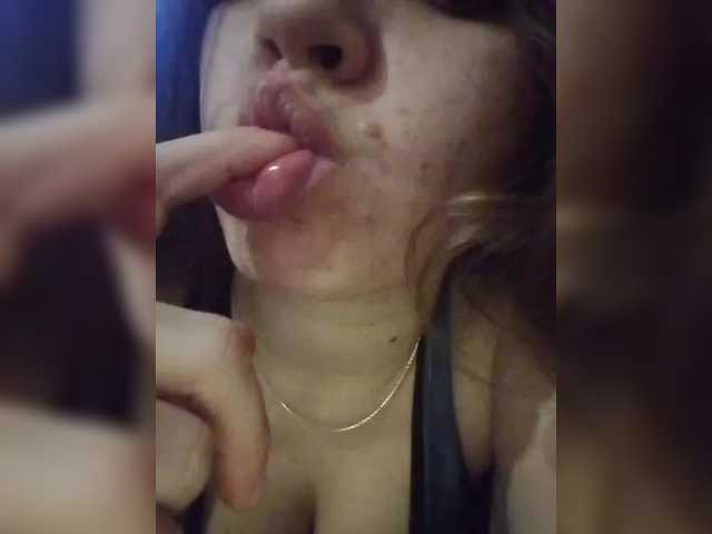 Vika-34's BongaCams show and profile