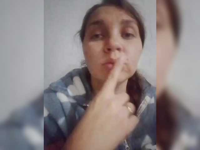 Vika-34's BongaCams show and profile