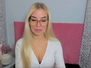 KristyQueen Porn Show