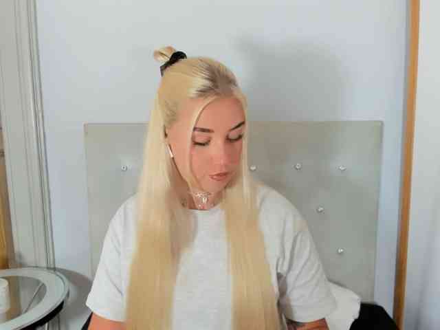 KristyQueen webcam