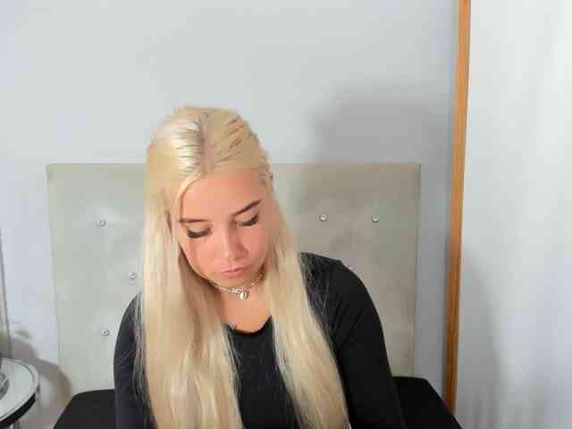 KristyQueen webcam