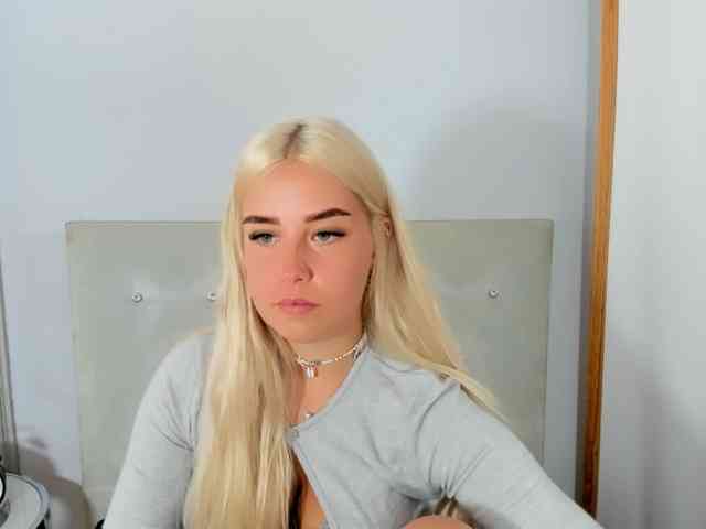 KristyQueen webcam
