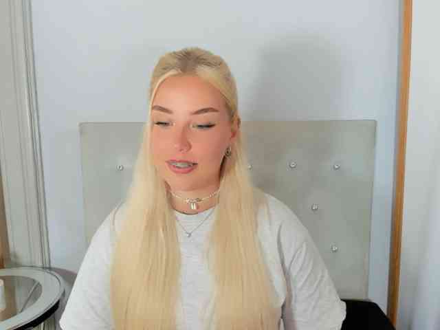 KristyQueen webcam