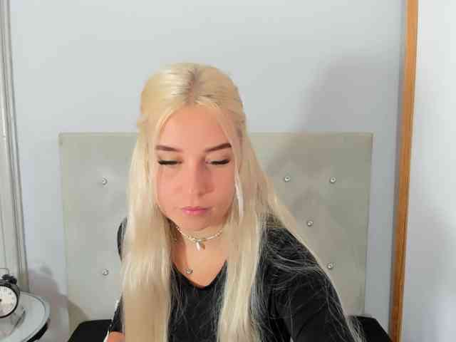 KristyQueen webcam