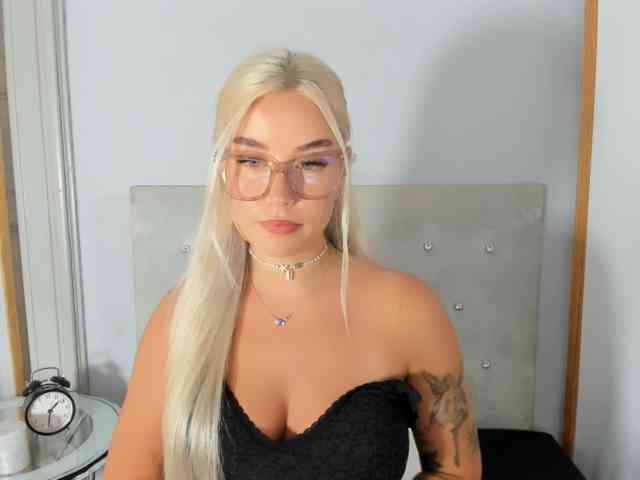 KristyQueen webcam