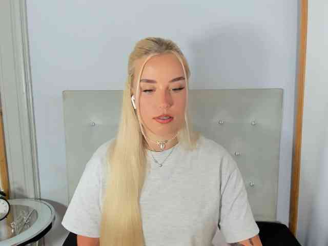 KristyQueen webcam