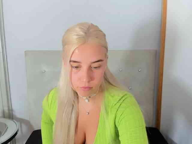 KristyQueen webcam
