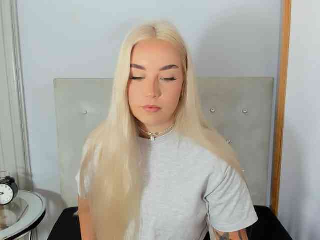 KristyQueen webcam