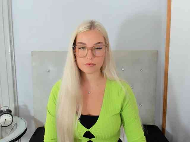 KristyQueen webcam