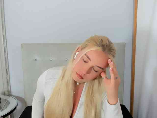 KristyQueen webcam