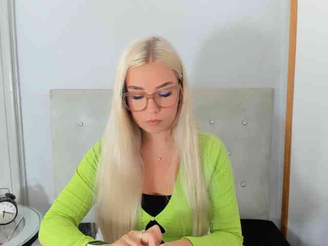KristyQueen webcam