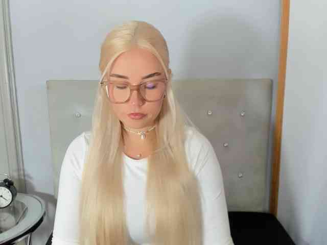 KristyQueen webcam