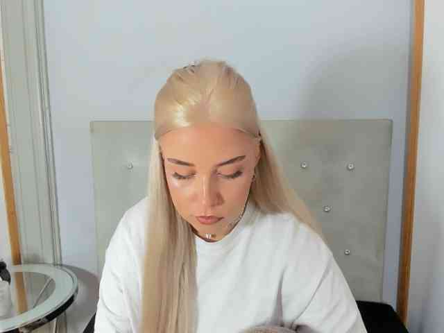 KristyQueen webcam