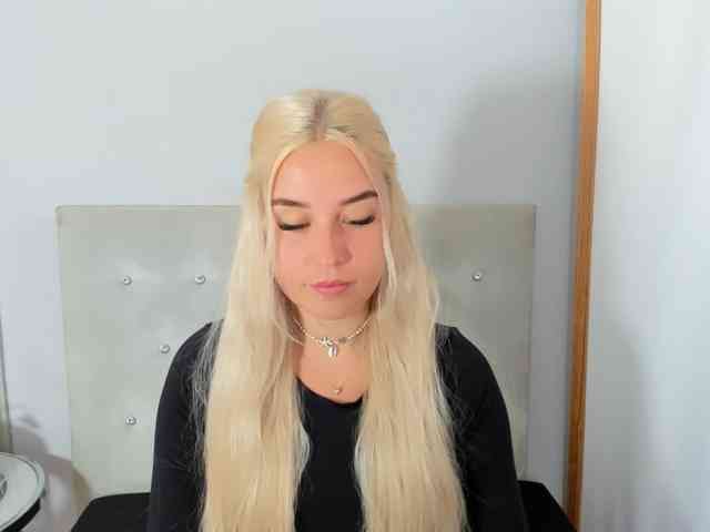 KristyQueen webcam