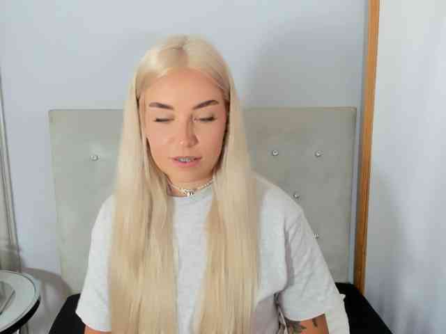 KristyQueen webcam