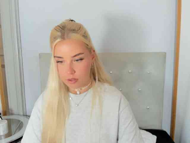 KristyQueen webcam