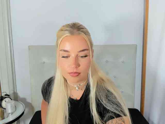 KristyQueen webcam