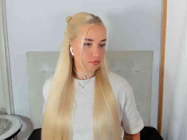 KristyQueen webcam