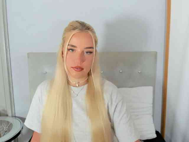KristyQueen webcam
