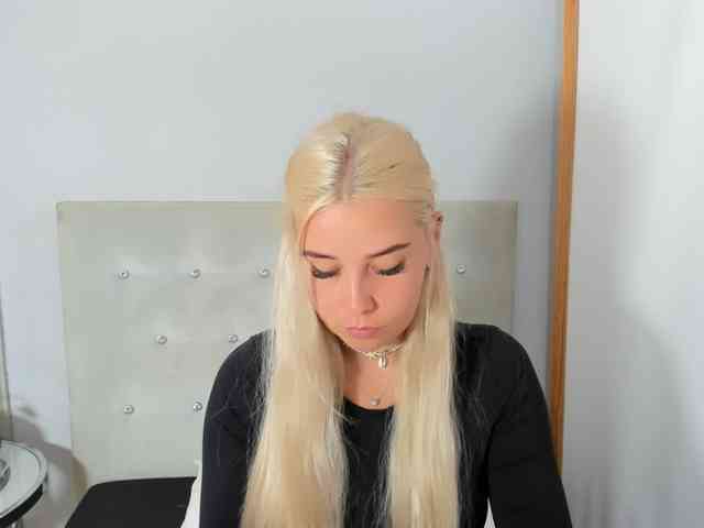 random live chat KristyQueen