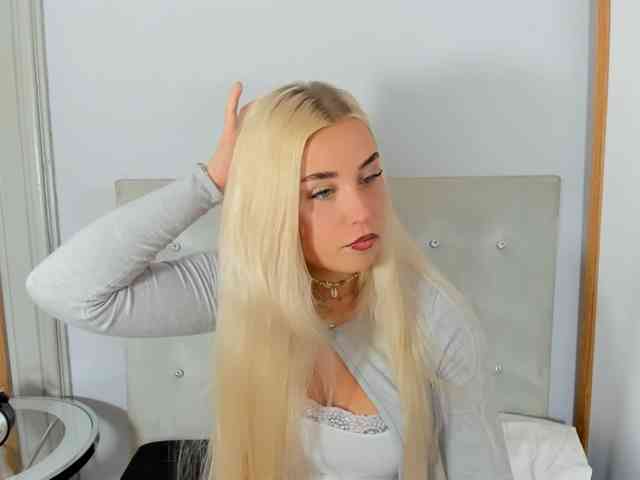 KristyQueen webcam