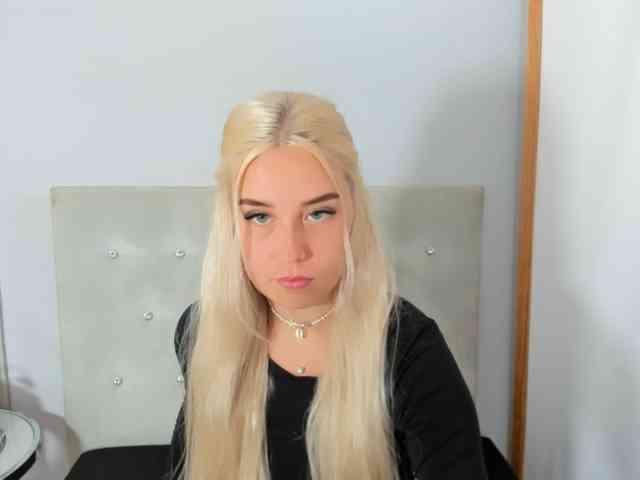 KristyQueen webcam