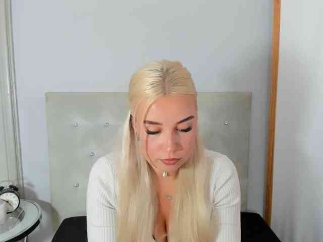 KristyQueen webcam
