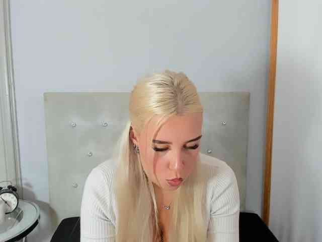 KristyQueen webcam