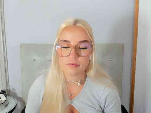 KristyQueen webcam