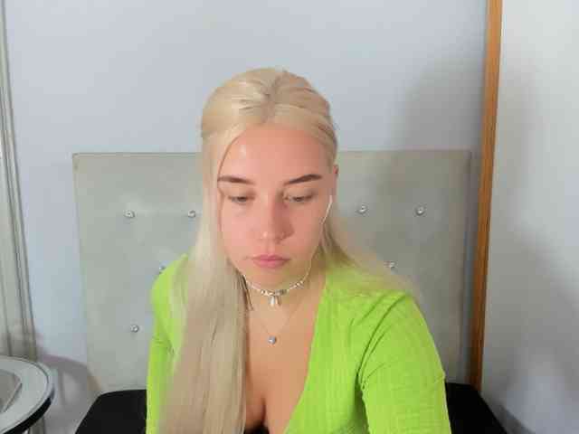 KristyQueen webcam