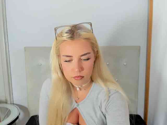KristyQueen webcam