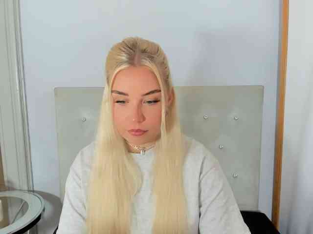 KristyQueen webcam