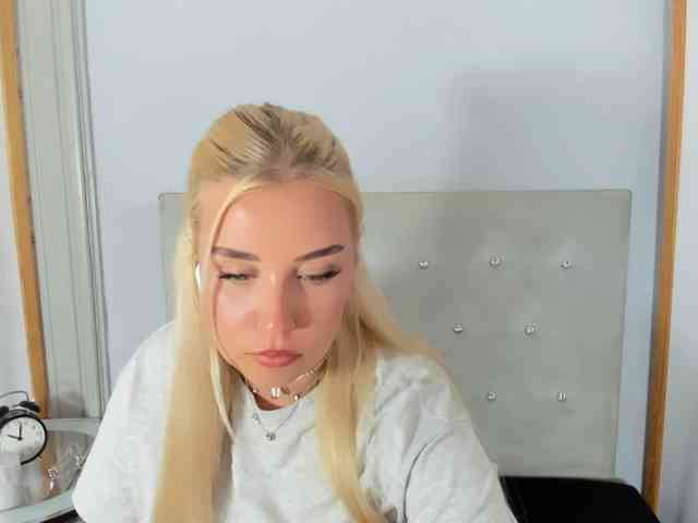Модель: KristyQueen
