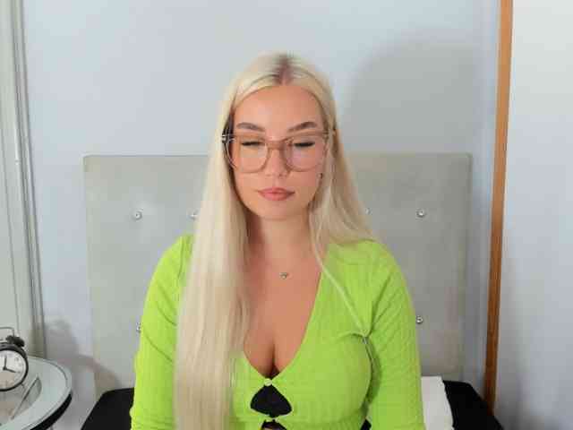 KristyQueen webcam