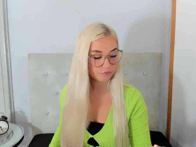 KristyQueen webcam