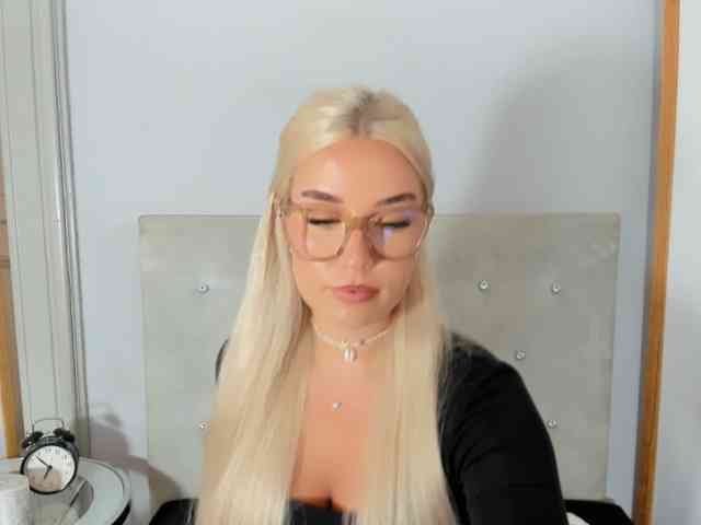 KristyQueen webcam