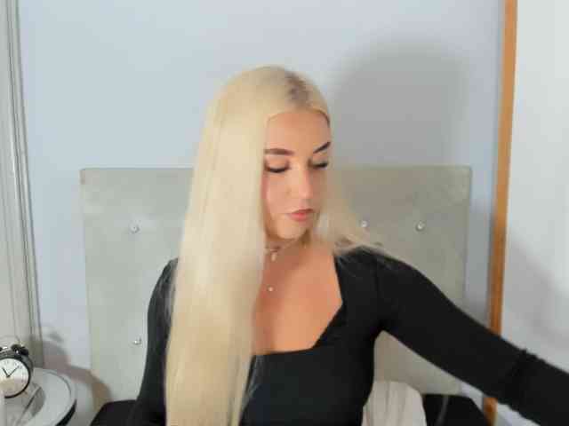 KristyQueen webcam