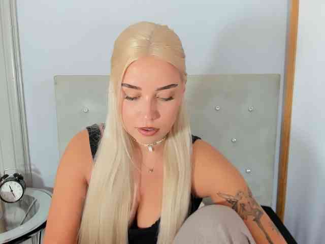 KristyQueen webcam