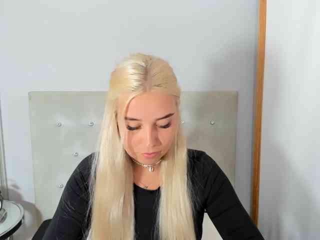KristyQueen webcam
