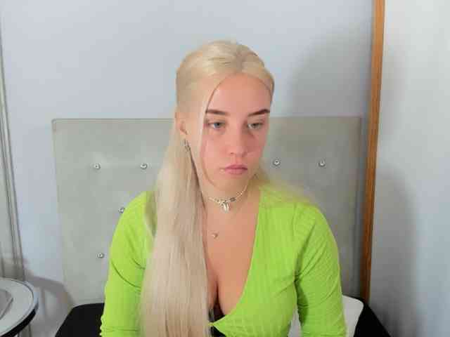 KristyQueen webcam