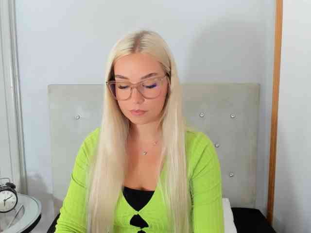 KristyQueen webcam