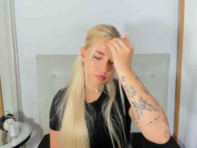 KristyQueen webcam