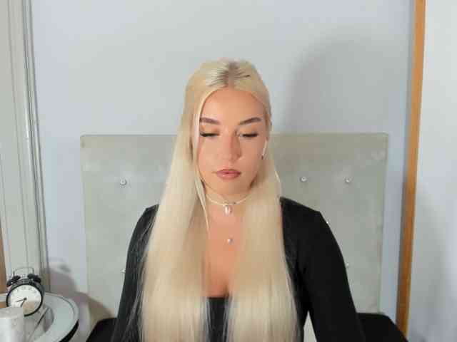 KristyQueen webcam