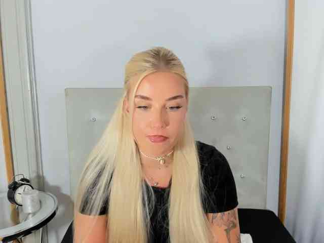 KristyQueen webcam