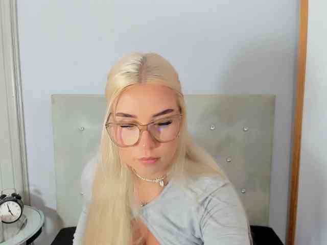 KristyQueen webcam