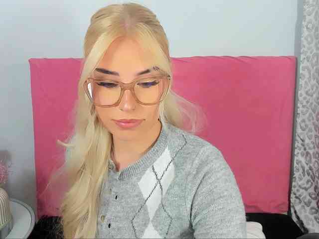 KristyQueen webcam